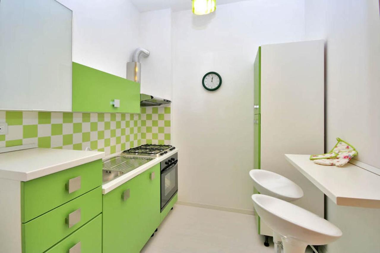 Cozy Flat In Trastevere Rome Exterior photo